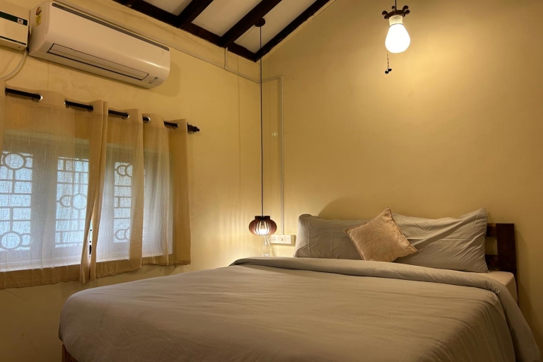 Rustic Ridge with Backyard 3BHK Villa-Siolim